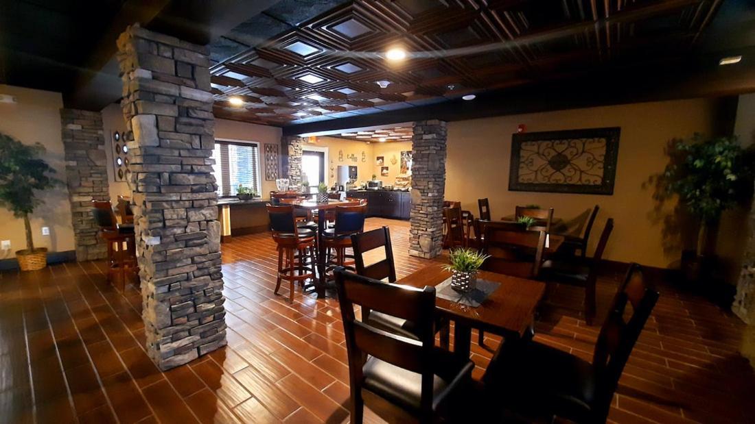 Stonebrook Lodge บรายซันซิตี ภายนอก รูปภาพ