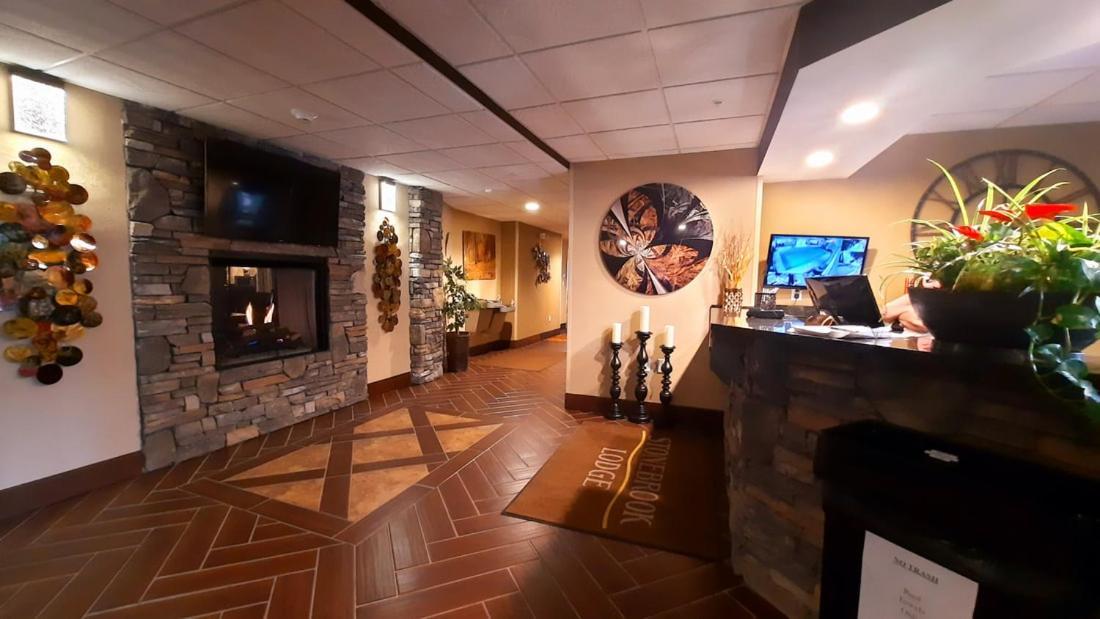Stonebrook Lodge บรายซันซิตี ภายนอก รูปภาพ